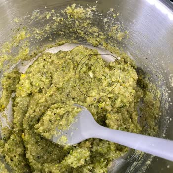 Metro Avm (Urfa) Öğütülmüş Fıstıkta Kabuk Sorunu!