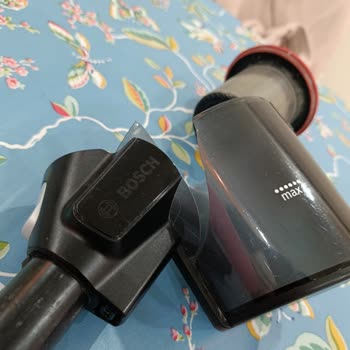 Bosch Bcs711 XXL Dik Süpürgede Bağlantı Parçasının Kırılması