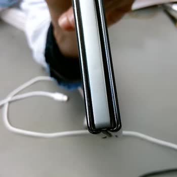 Garanti Kapsamı Dışı İç Ekran Kırılması Ve Aşırı Ücret Talebi