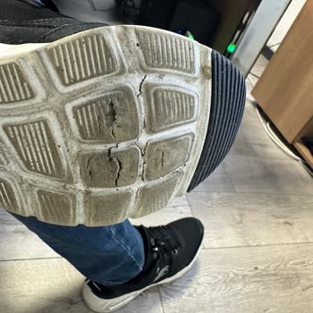 Ayakkabının Tabanda Erken Aşamalı Soyulması Ve Değişim Talebi