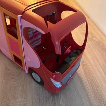 Trendyol Express Kargo Hasarı Ve Dolap Destek Eksikliği