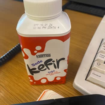 Yanlış Ürün Ve Süresi Geçmiş Kefir, Müşteri Temsilcisinin Ciddiyetsiz Yaklaşımı