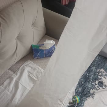 Papia Kesik Olmayan Mendiller Kullanılamaz Durumda