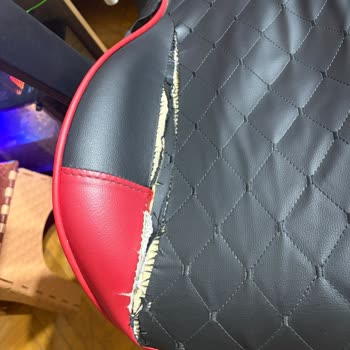 Garanti Reddi Kısa Sürede Dikiş Ve Deri Hasarı Gören Koltuk