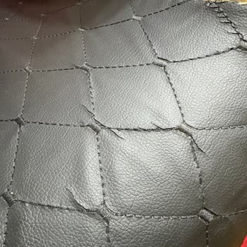 Garanti Reddi Kısa Sürede Dikiş Ve Deri Hasarı Gören Koltuk