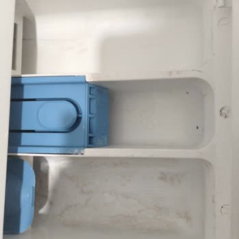 Bosch Çamaşır Makinesinin Deterjan Haznesindeki Paslanma Ve Ücretsiz Parça Değişimi Talebi