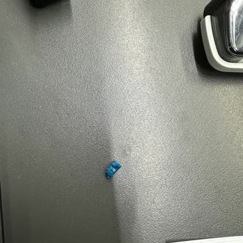 Yeni Alınan Süpürge Kısa Sürede Kırıldı, İade Talebi