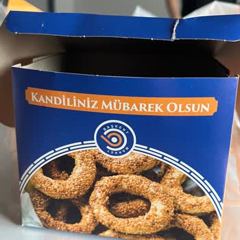 Ankara Başkent Market Simidin İçinde Metal Parçası Bulundu