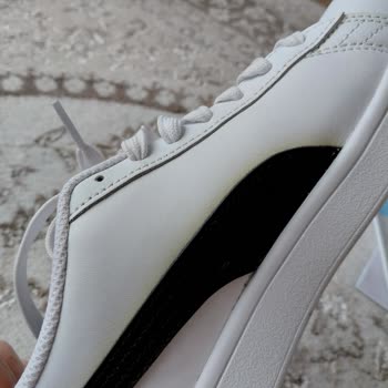 Puma Sneaker Sol Kenarda Sararma Sorunu 15 Gün Kullanım Sonrası