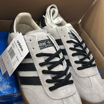 İki Kez Yanlış Ayakkabı Gönderildi, Ücret İadesi Talebi