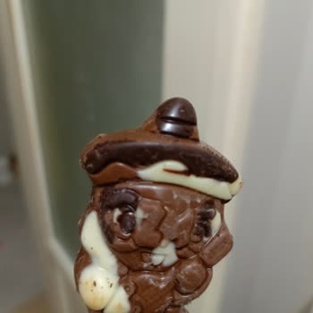 Migros Çikolatasının Küflenmiş Ve Böceklenmiş Olması