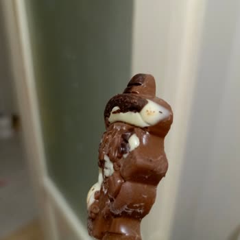 Migros Çikolatasının Küflenmiş Ve Böceklenmiş Olması