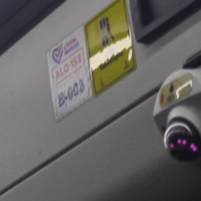 İETT 99A Otobüsünde Çocuk Güvenliği İhlali Ve Şoförün Saygısız Tutumu