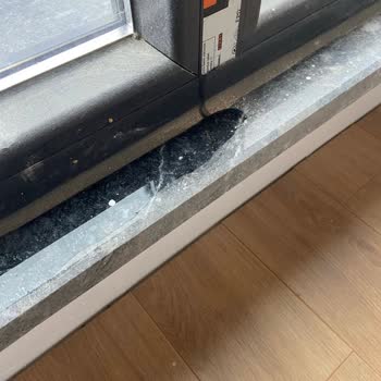 FıratPen Pencere Su Sızdırması Tekrarlıyor, Kalıcı Çözüm Talebi