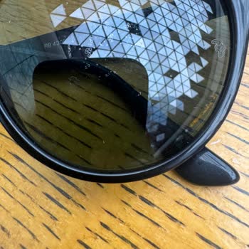 Rayban Gözlüğümde Cam Soyulması Ve Garanti Reddi