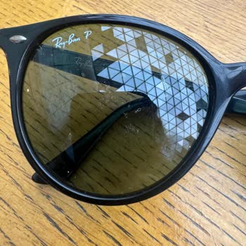 Rayban Gözlüğümde Cam Soyulması Ve Garanti Reddi