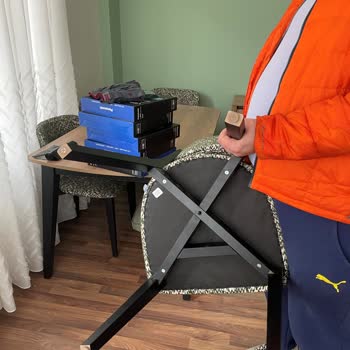 Doğtaş'tan Yatak Baza Parçası Hatası Ve Sandalye Problemi İçin Acil Çözüm Talebi