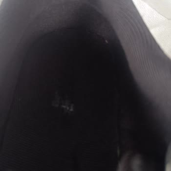 Garanti Kapsamındaki Ayakkabı Yırtıldı Ve Değişim Talep Ediyorum