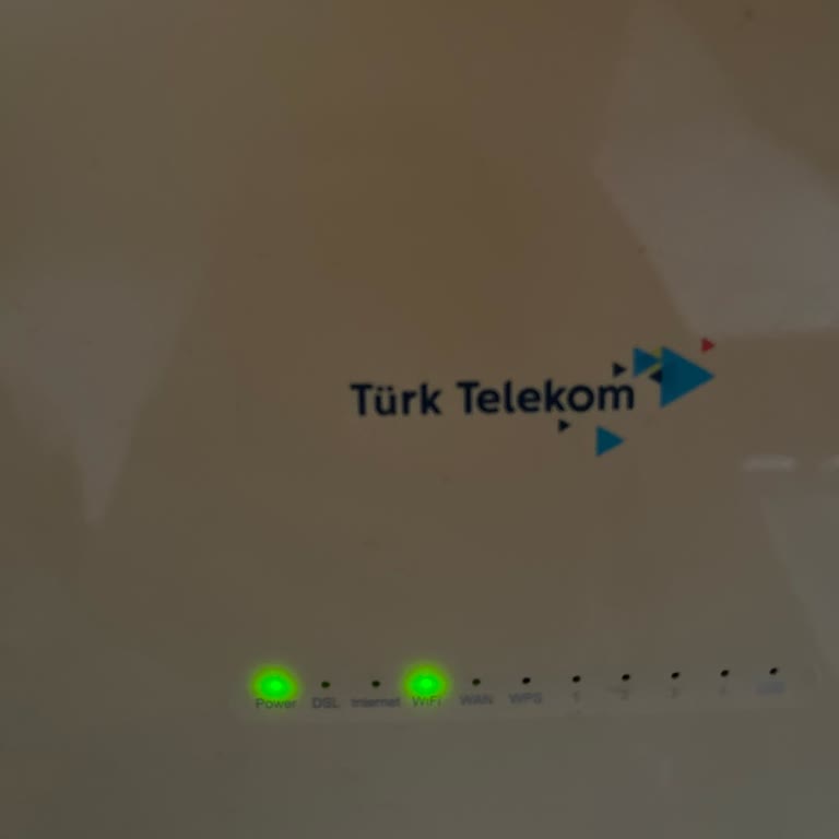 İnternetsiz 3 Gün: Sabit Bağlantı Kesintisi Ve Müşteri Hizmetlerine Ulaşılamama