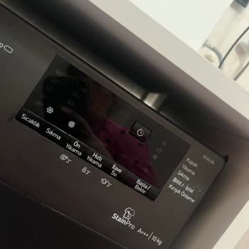 Arçelik Çamaşır Makinesinde Deterjan Kapağı Paslanması Ve Ücretsiz Onarım Talebi