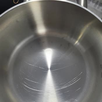 Korkmaz Alba Tencere Takımında İlk Kullanımda Çizik Ve Değişim Talebi