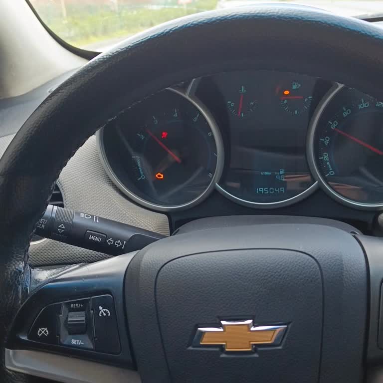 Gönüllü Airbag Değişimi Sonrası Sürekli Uyarı Işığı Ve Servisin İlgisiz Yaklaşımı