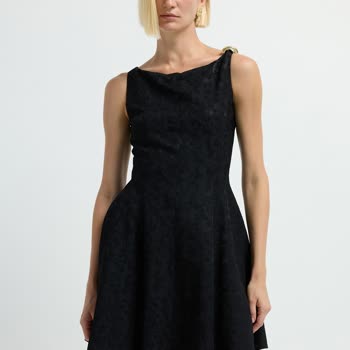 Tek Kullanımda Nakış Bozulması Ve Deformasyon, Ürün Ayıplı Ve Kullanıcı Hatası İddiası Reddedildi