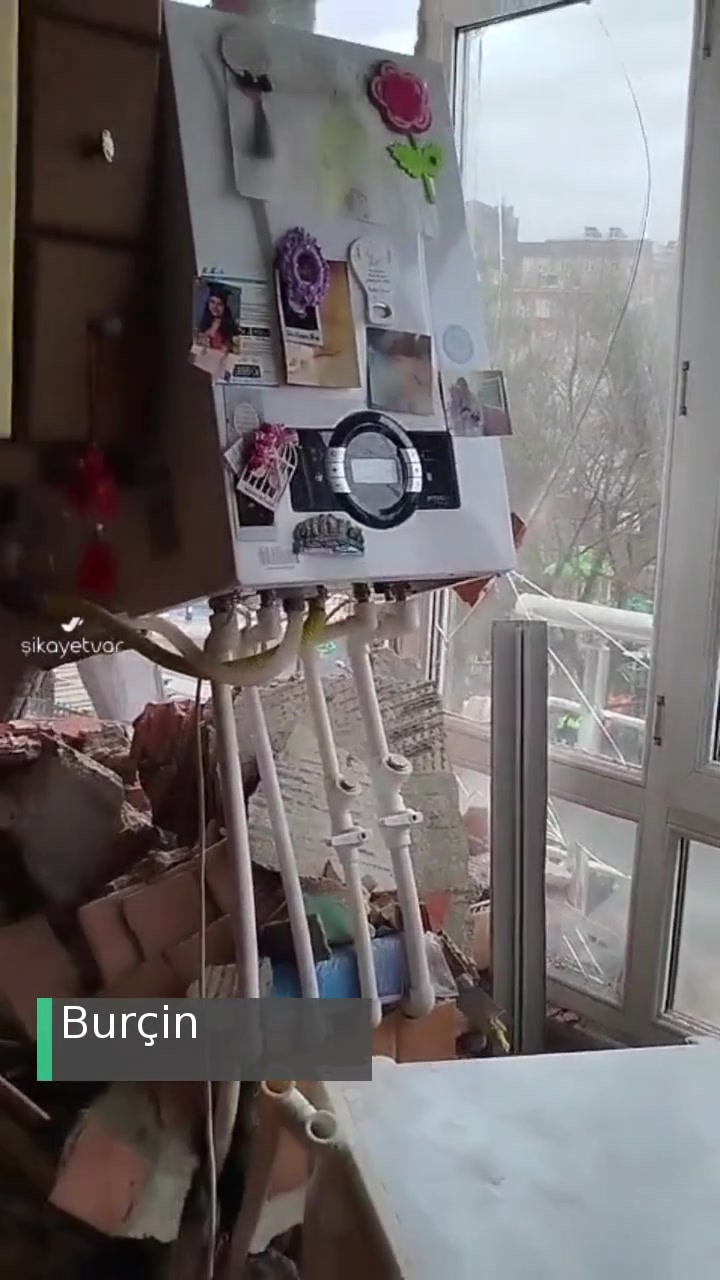 İstanbul Büyükşehir Belediyesi Kentsel Dönüşüm Yıkımı Nedeniyle Evimizin Hasarı videonun kapak resmi