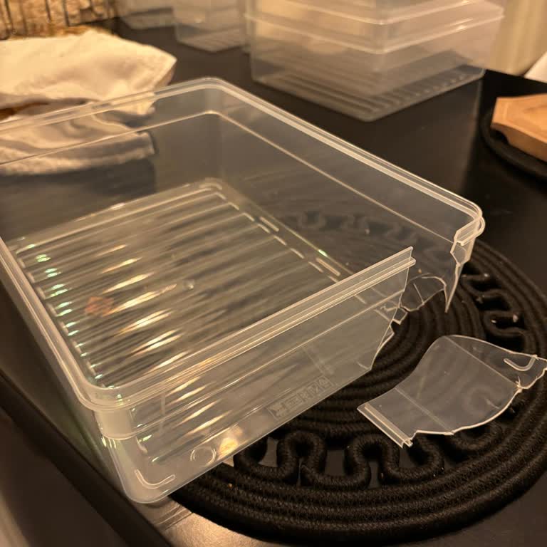 Meleni Homes'tan Kırık Buzluk Organizer Seti Ve Cevapsız Müşteri Hizmeti