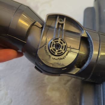 Dyson V15 Başlık Kırılması Tasarım Hatası Ve Ücretsiz Değişim Talebi