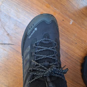 Gore-Tex Su Geçirmezliği Çalışmayan Merrell Ayakkabı İçin İade Talebi