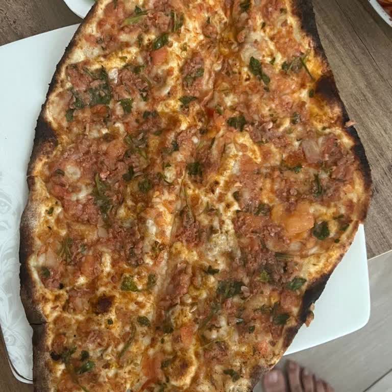 İç Harcı Eksik Lahmacun Ve Yetersiz Yemeksepeti Desteği