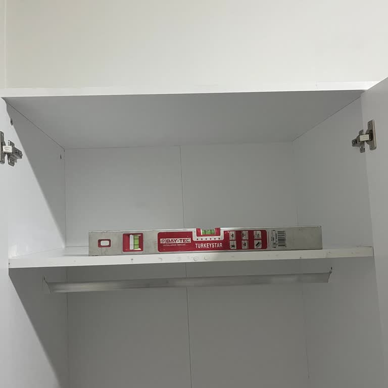 Koçtaş'tan Gardırop Rafları Yamuk Ve Ekstra Ücretle Düzeltmek Zorunda