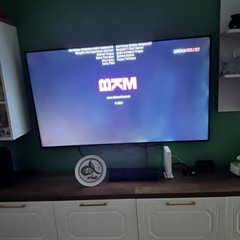 Yeni Televizyonda Işık Sızması Sorunu Normal Sayılıyor Ve Değişim Reddedildi