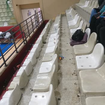 Serdar Yereli Spor Kompleksi Bakımsızlığı!