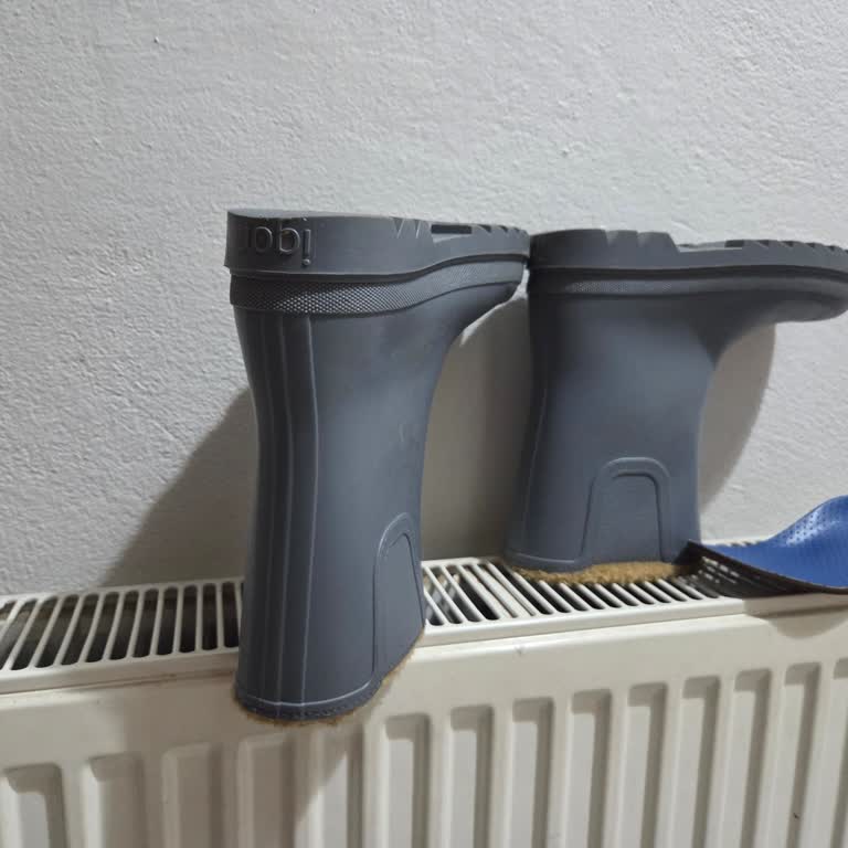 Su Alan Botlar Ve Uzun Süreli Mağduriyet: 2000 TL'lik Alışverişte Hayal Kırıklığı