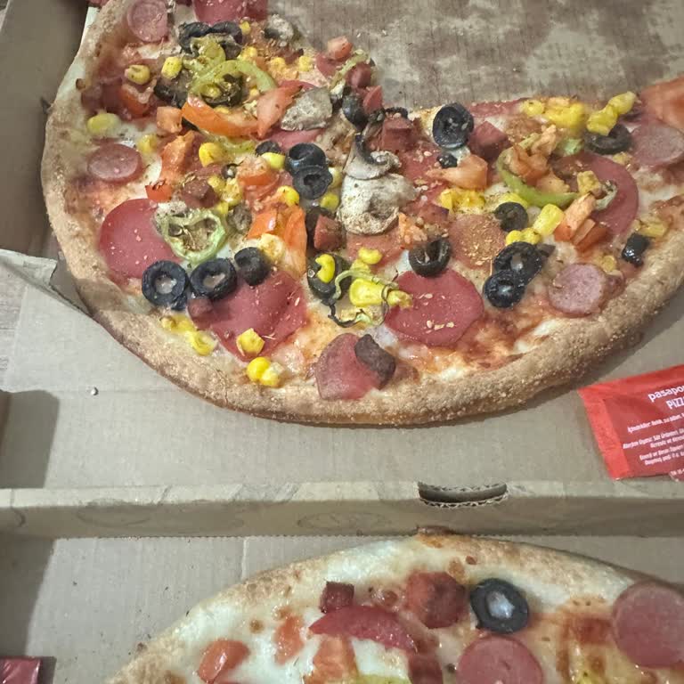 Soğuk Ve Susamsız Gelen Pizza İçin İade Talebi