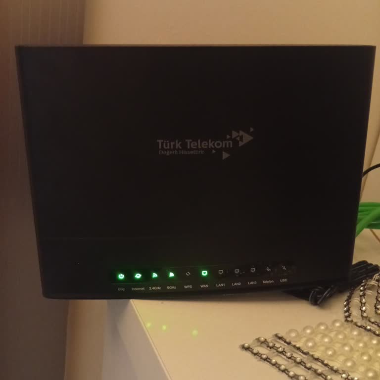 Premium Üyelikte Sürekli İnternet Kesintileri Ve Yetersiz Müşteri Desteği