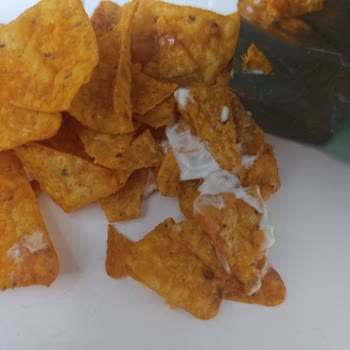 Doritos Paketi İçinde Ketçap Ve Mayonez: Hijyen İhlali