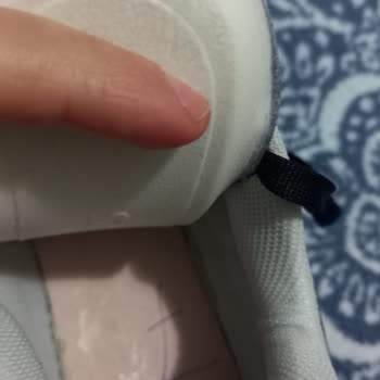 FLO Ayakkabı Tek Tarafı Yüksek Olması Nedeniyle Değişim Talebim Reddedildi