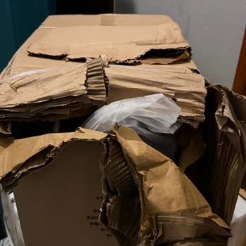 Hasarlı Koli Teslimi Nedeniyle DHL’den Sorumluluk Talebi