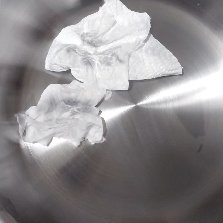 Çelik Tencerelerde Kalıcı Leke Ve Mağaza İade Reddi