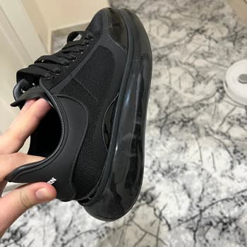 Ayakkabı Tabandan Ayrıldı, Geri Ödeme İçin Cevapsızlık Yaşanıyor