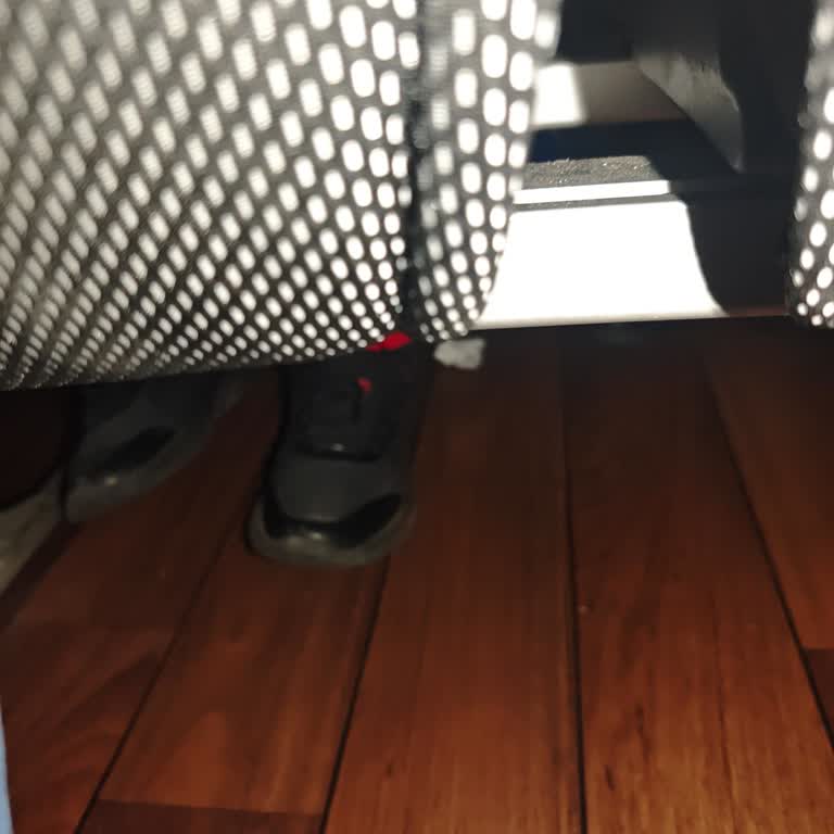 Metro Turizm Muavinin İlgisizliği Ve Otobüste Şarj Ve Koltuk Uyumsuzluğu