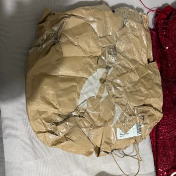 Açılmış Eksik Parçalı Kına Elbisesi İçin 14 Bin TL İade Talebi