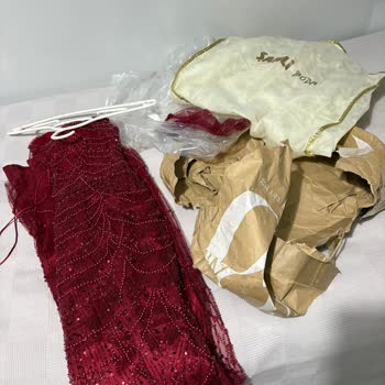 Açılmış Eksik Parçalı Kına Elbisesi İçin 14 Bin TL İade Talebi