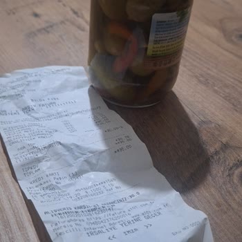 A101 Şubesinde Bozuk Kornişon Turşu İçin İade Ve Değişim Talebi