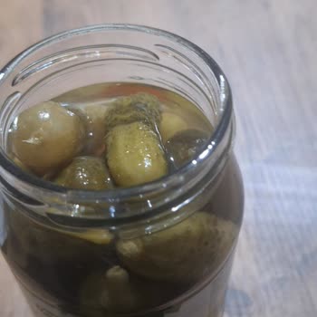 A101 Şubesinde Bozuk Kornişon Turşu İçin İade Ve Değişim Talebi