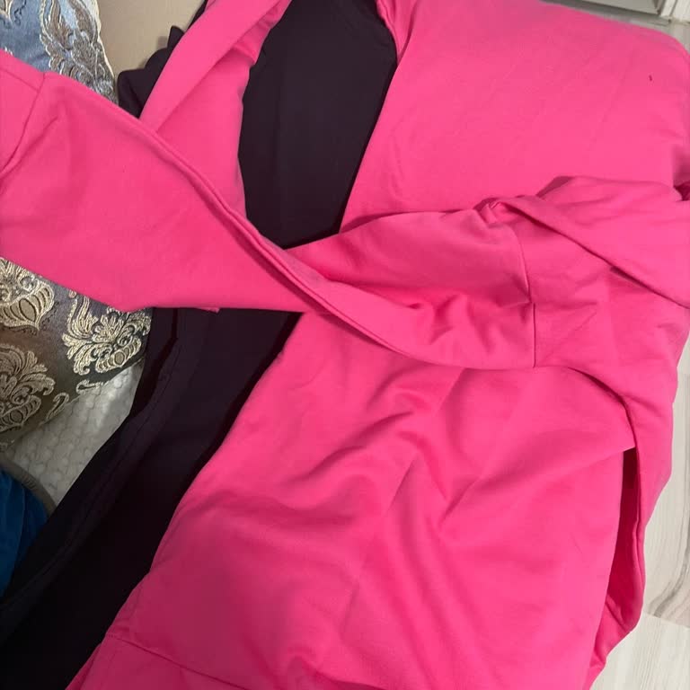 Yanlış Renk Gönderimi İçin Şartlı Tekrar Gönderim Ve Ek Ücret Teklifi Haksız