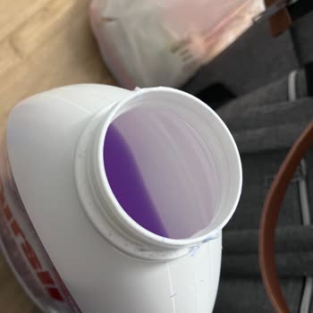 Tursil Deterjan Şişesinde Belirtilen 2,145 Litre Yerine 1,8 Litre Ürün